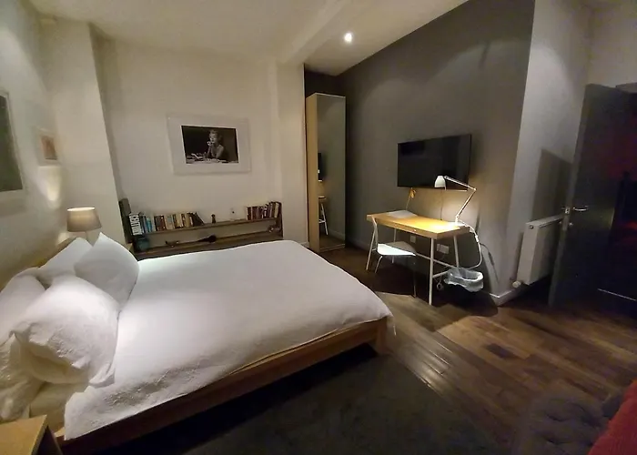 Great In Cool House Séjour chez l'habitant York