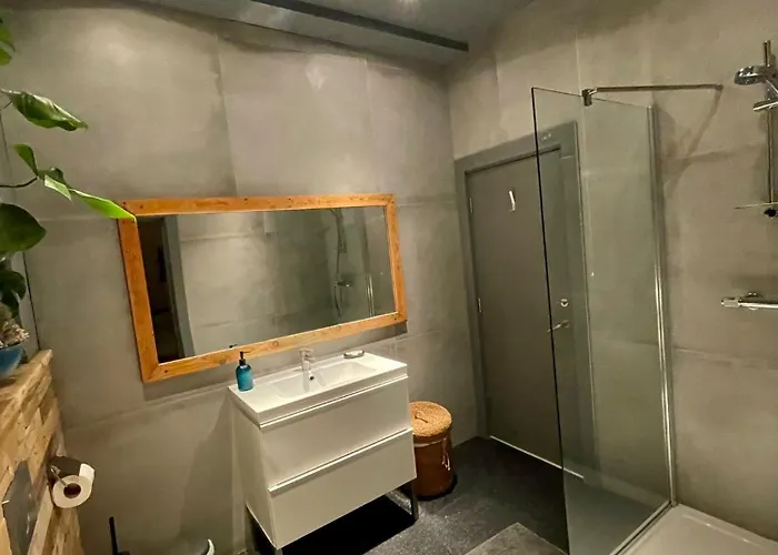 Great In Cool House York